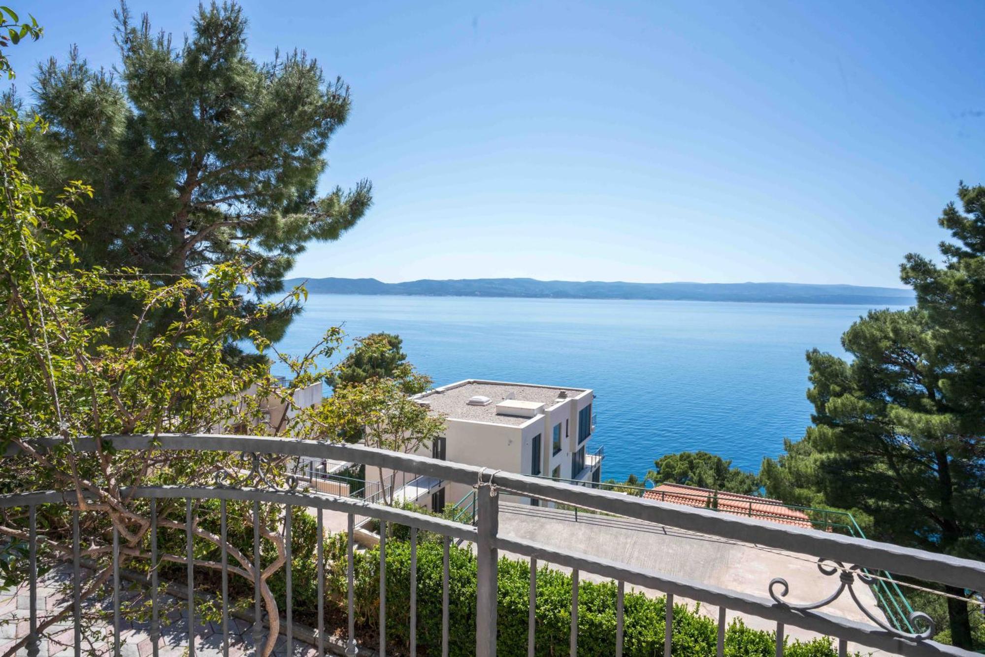 Sea View Apartment Gin Brela Habitación foto